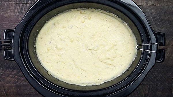 finished crockpot mashed potatoes