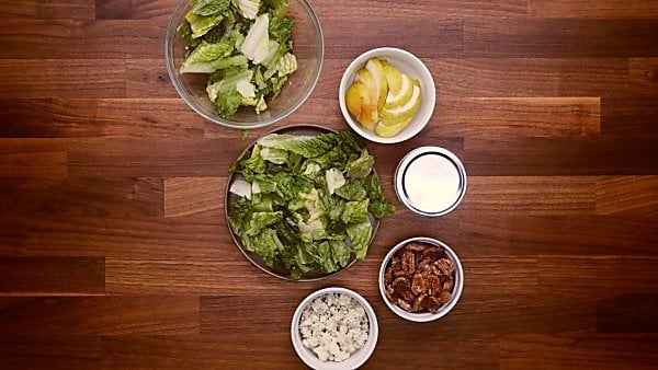 Pear blue cheese salad ingredients