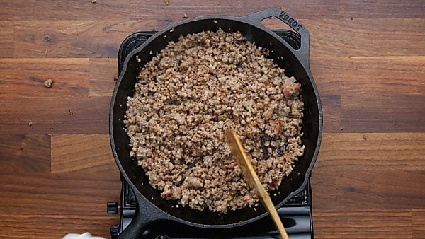 cooked breakfast sausage in skillet