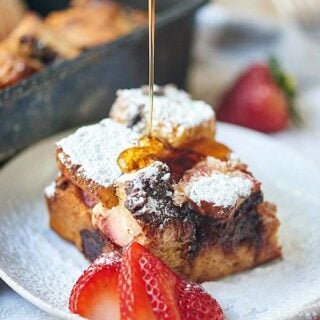 Happy Mother’s Day! Start by surprising the mom in your life with Breakfast in Bed...but don't stop there, shower her with a whole day of yummy recipes! Today, I've got you covered and gathered up my favorite recipes (heavy on the chocolate, of course) just for Mom! showmetheyummy.com #mothersday #mothersdayrecipes #spring #breakfast #brunch #breakfastinbed #snacks #healthy #glutenfree #vegetarian #vegan #dinner #dessert #cocktails