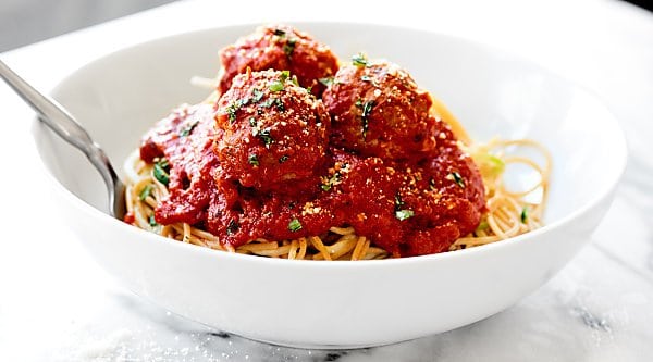 At only 60 calories, these Turkey Meatballs are the perfect, healthy, easy, weeknight meal. These are made without breadcrumbs, are gluten free, and are so juicy! showmetheyummy.com #glutenfree #turkeymeatballs